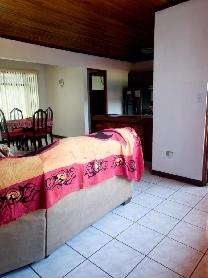 Don Carlos Place Upper Unit Apartment *